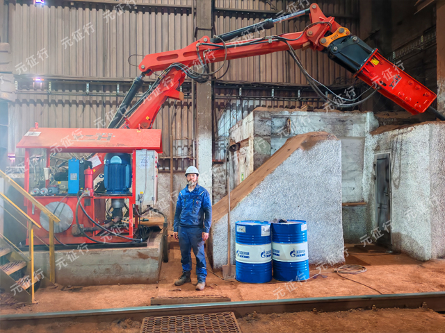 山東元征行固定式智能液壓碎石破碎工作臂