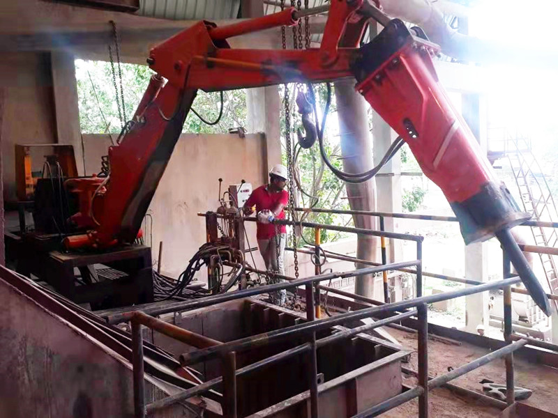 料口液压机械臂