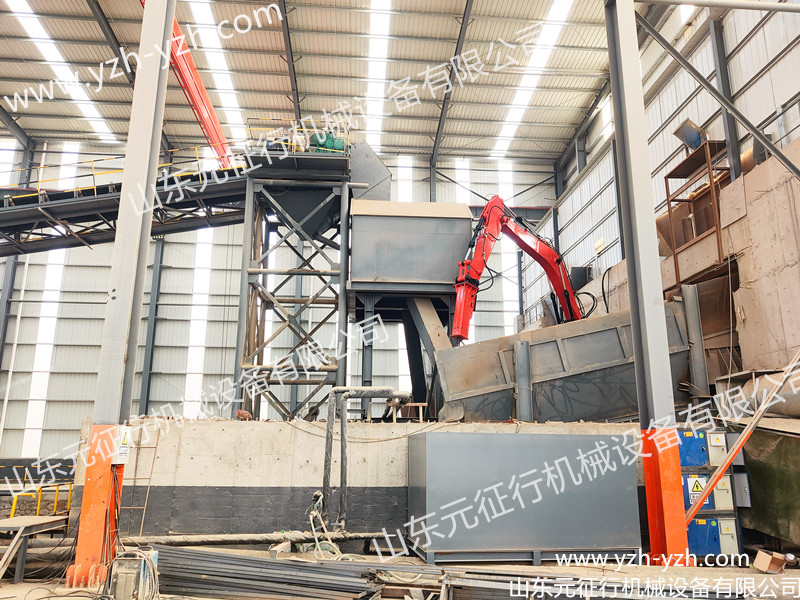 料口碎石机械手