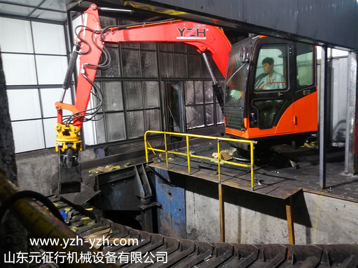 冶金铸造行业用多功能液压机械手臂