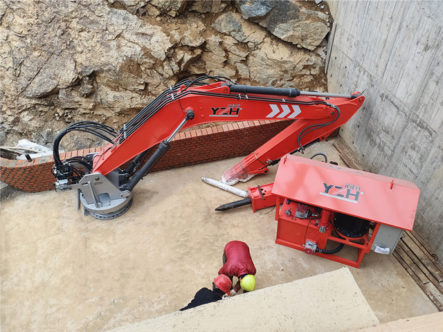 固定式液压破碎机械臂