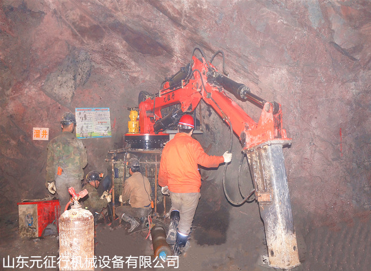 砂石骨料厂碎石专用固定式液压破碎机